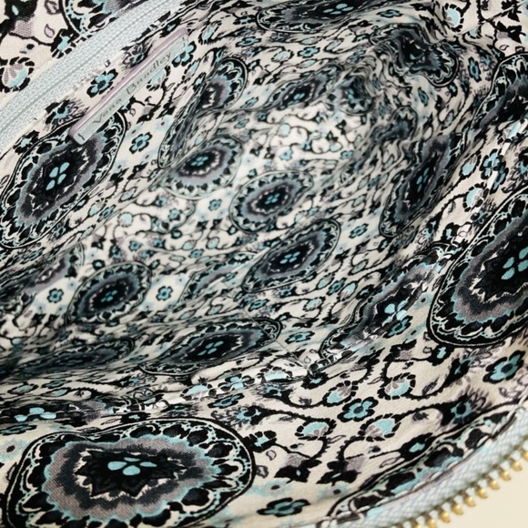 Vera Bradley Soft Leather Hipster Crossbody Purse Light Blue - Picture 4 of 6